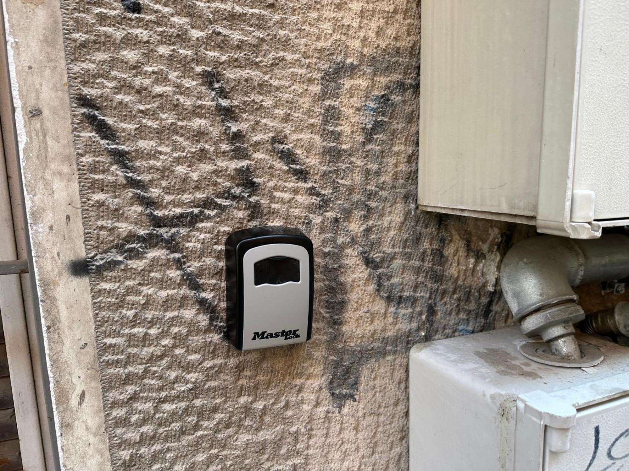 Aretousas Apartment Athens Exterior photo