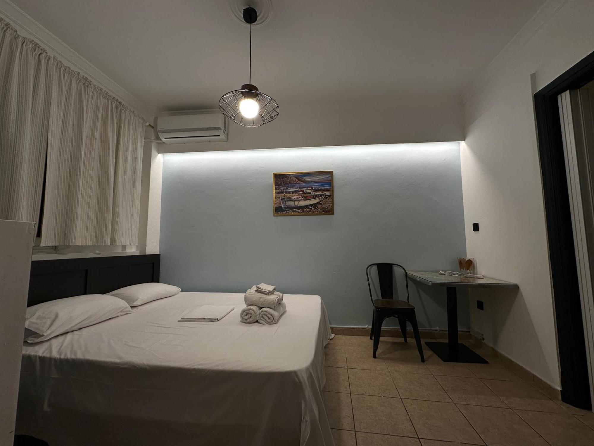 Aretousas Apartment Athens Exterior photo